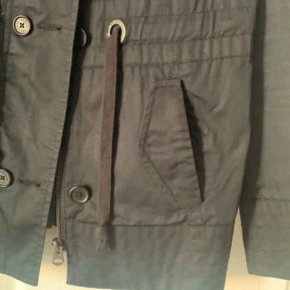 Utility lightweight jacket - Picture 5 of 8